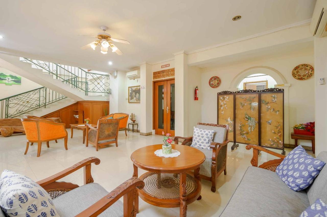 Reddoorz Plus Near Kemang Raya Jakarta Exteriér fotografie