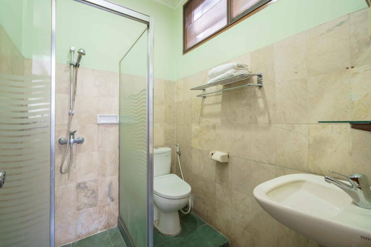 Reddoorz Plus Near Kemang Raya Jakarta Exteriér fotografie