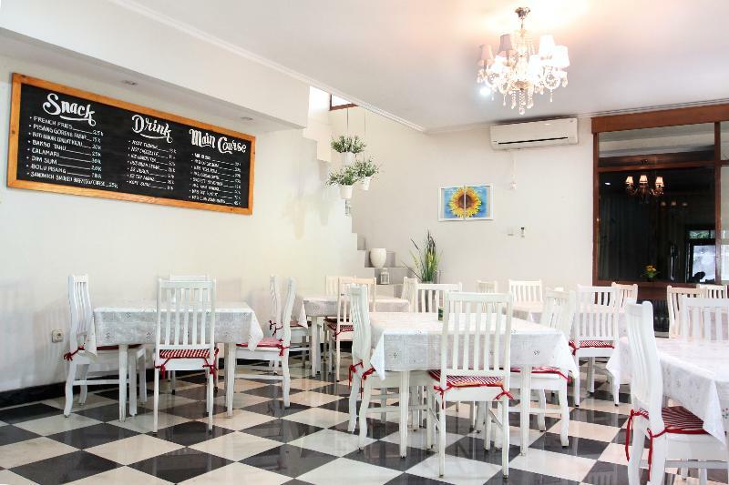 Reddoorz Plus Near Kemang Raya Jakarta Exteriér fotografie